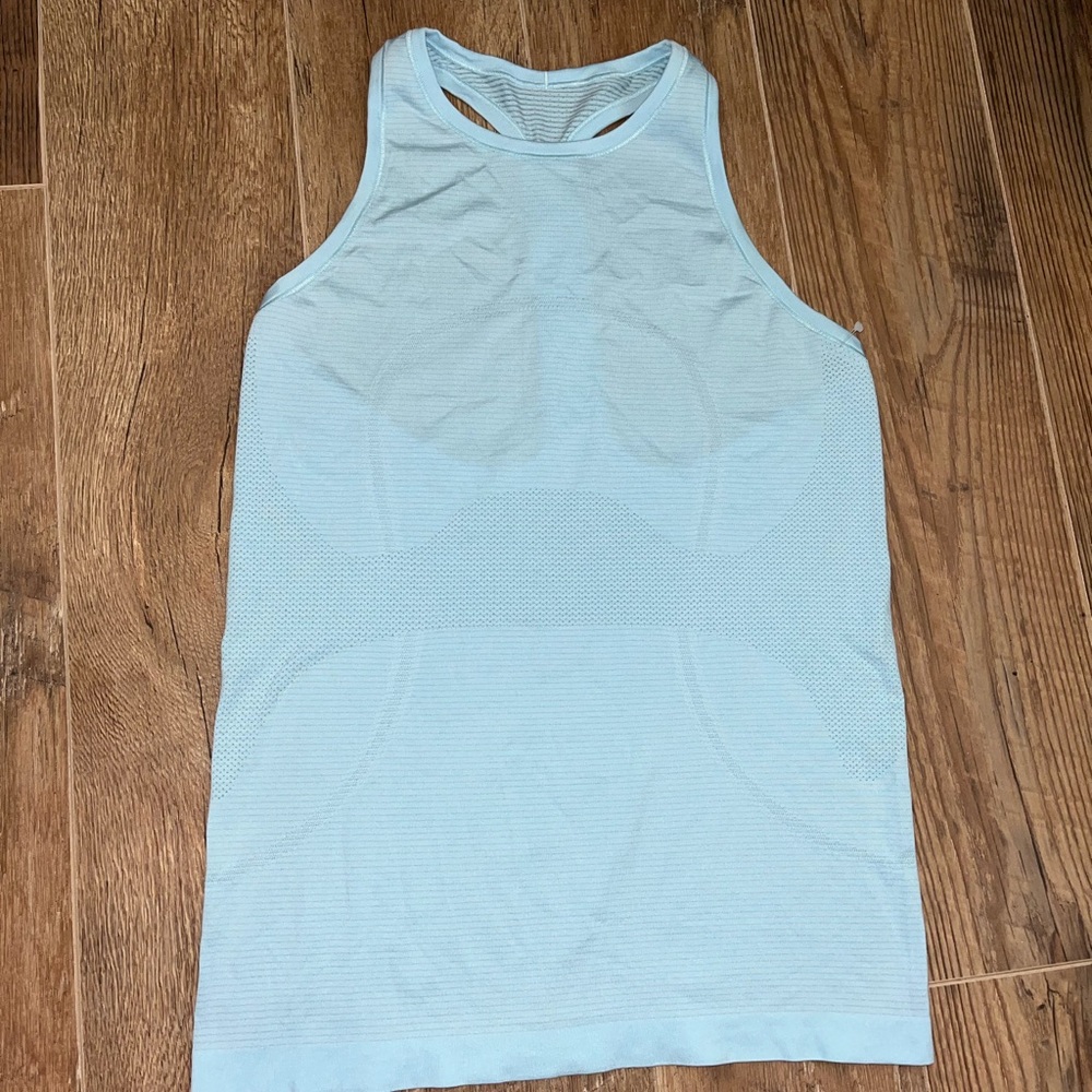 Lululemon swiftly tank